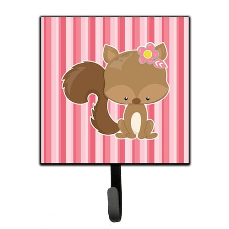 Jensendistributionservices Squirrel With Flowers Leash or Key Holder MI1654965
